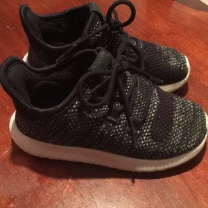 Toddler Turbular Shadow